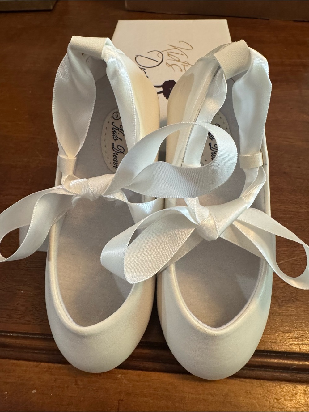 Kid's Dream White Satin Ribbon Tie Ballet Flats